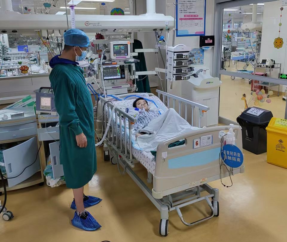 贵溪市跨省救护车出租公司