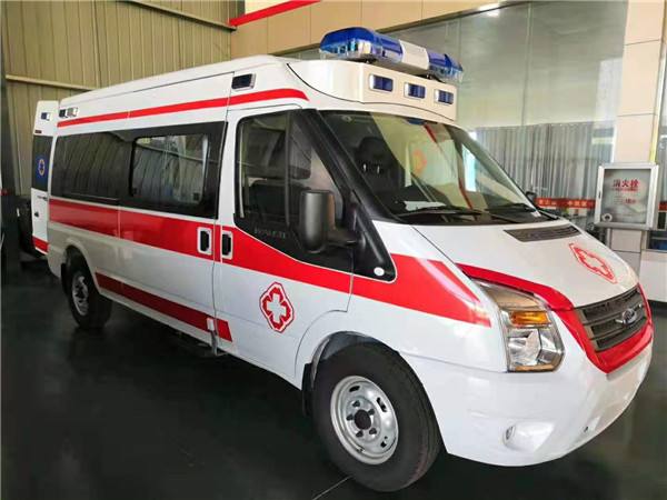 贵溪市福特V362救护车